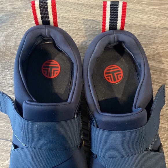 Tory burch sneakers. - Picture 3 of 5